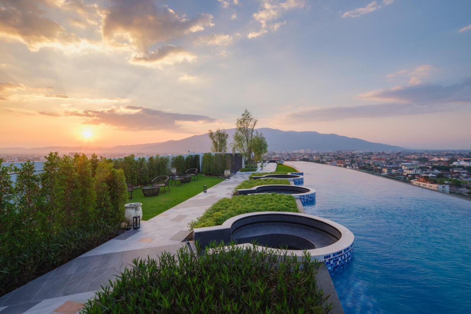 Luxury Condo Astra Sky River Condo Chiang Mai Ngoại thất bức ảnh